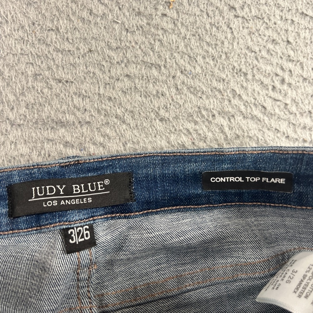 Judy Blue Control Top Flare Jeans Dark Wash Stretch Denim Size 3/26 Raw Hem - Picture 6 of 14